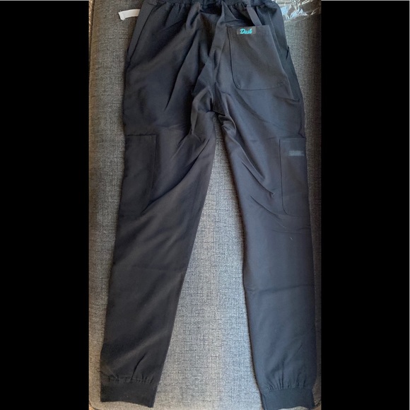 Brand New Jogger Scrub SET(s) $39 each set 🩺 - Picture 4 of 4